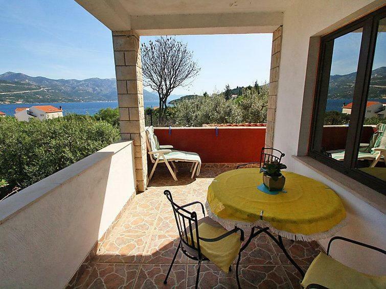 Apartmani Zute Račišće Εξωτερικό φωτογραφία